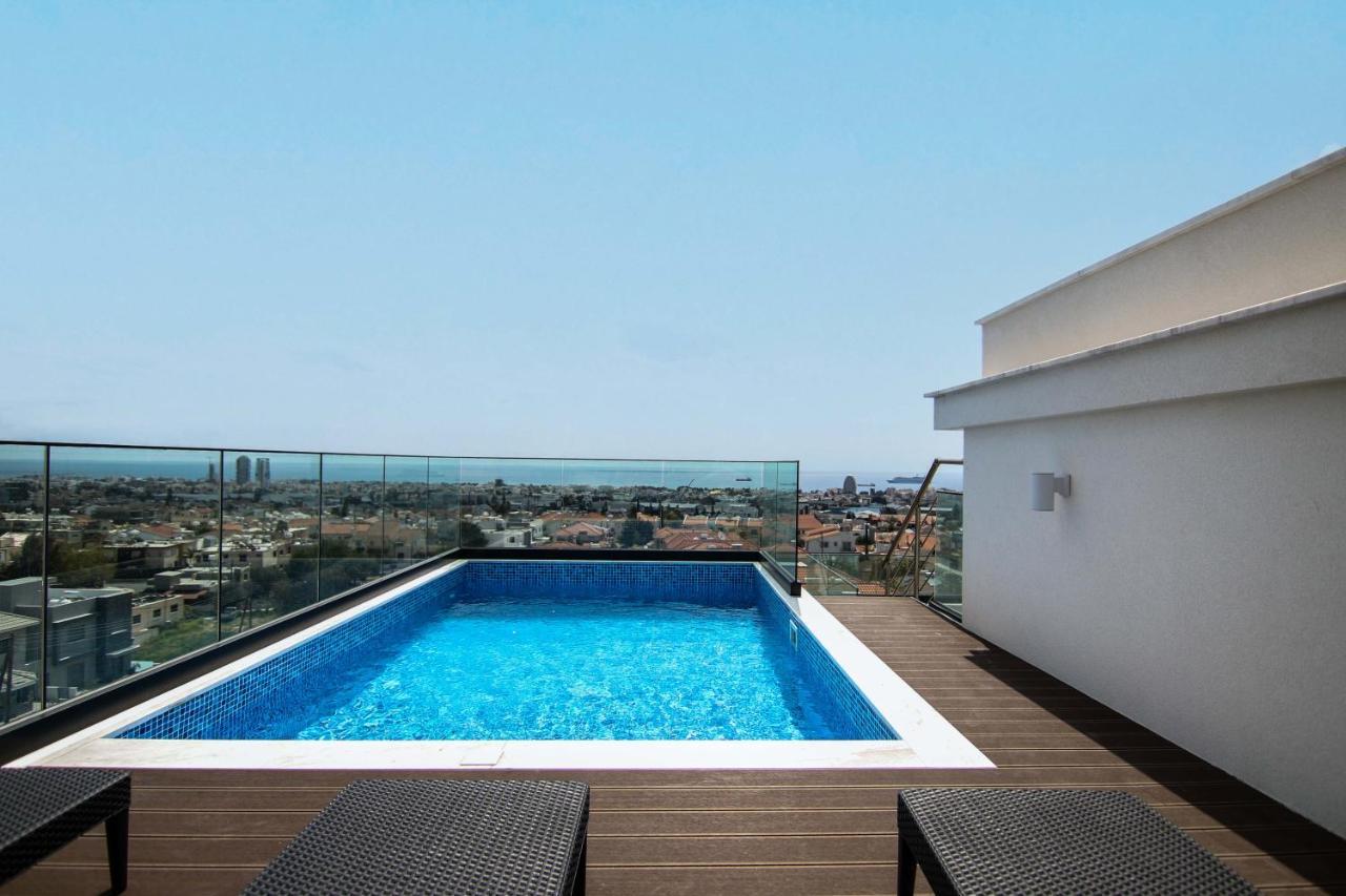 Phaedrus Living: Sea View Anna 301 Λεμεσός